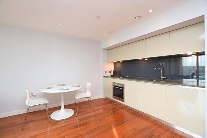 1 Bedroom Apartment To Rent In City Lofts, St. Pauls Square, Sheffield, S1