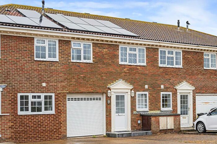 3 Bedroom House For Sale In Cricketfield Road, Seaford, East Sussex, BN25