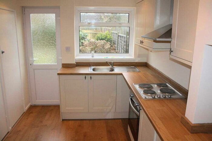 House To Rent In Hare Lane, Langley Green, Crawley, West Sussex., RH11