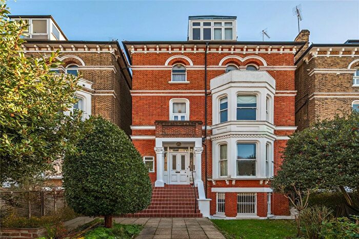 1 Bedroom Flat For Sale In Lancaster Drive, London, NW3