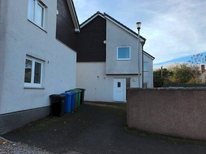 3 Bedroom Semi-Detached House To Rent In Nelson Street, St Andrews, Fife, KY16