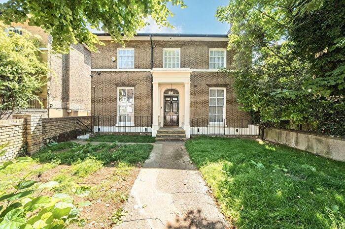 7 Bedroom Detached House To Rent In Belmont Hill, London, SE13