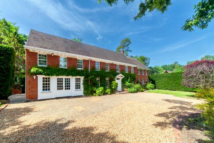 9 Bedroom Detached House To Rent In St. Marys Road, Ascot, SL5