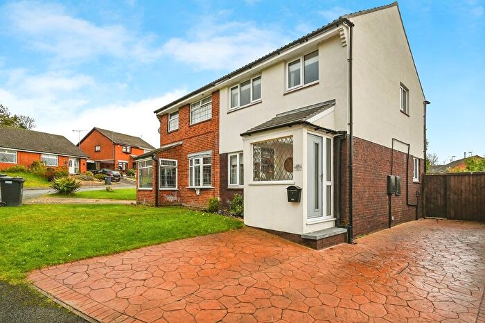 3 Bedroom Semi Detached House For Sale In Foxfold, Skelmersdale, Lancashire, WN8