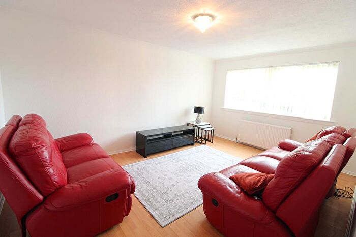 2 Bedroom Flat To Rent In Rousay Place, Ground Floor, AB15