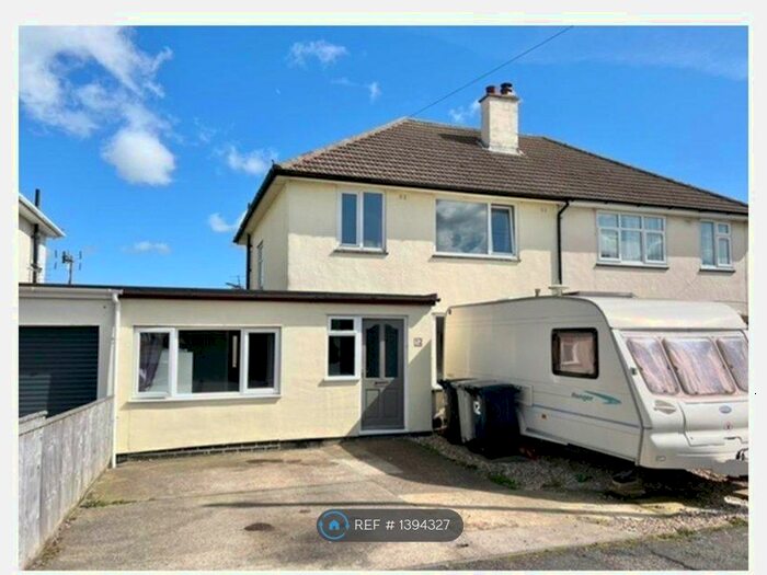 5 Bedroom Semi-Detached House To Rent In Gauntlet Road, Grimoldby, Louth, LN11