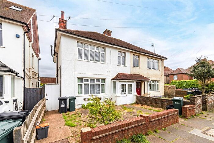 2 Bedroom Flat For Sale In Roman Road, Hove, BN3