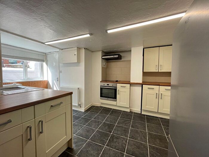 2 Bedroom Terraced House To Rent In Adwick Place, Burley, Leeds, LS4