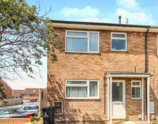 4 Bedroom House To Rent In Howe Close, CO4