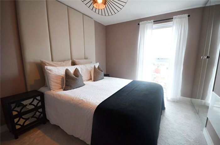 2 Bedroom Apartment To Rent In Block A Wilburn Basin, Ordsall Lane, Salford, Greater Manchester, M5