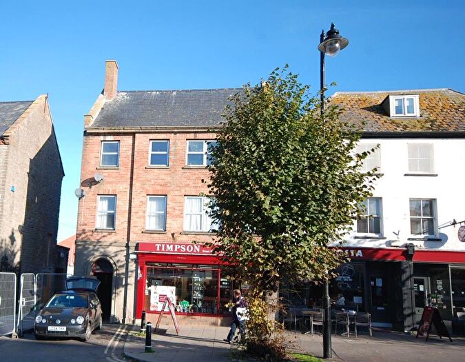 2 Bedroom Flat To Rent In Longs Court, West Street, Bridport, Dorset, DT6