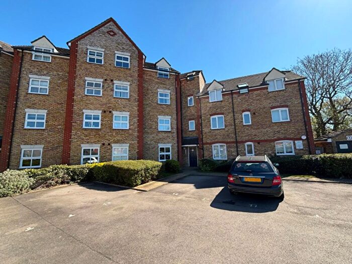 2 Bedroom Flat To Rent In Victoria Gate, Church Langley, Harlow, CM17