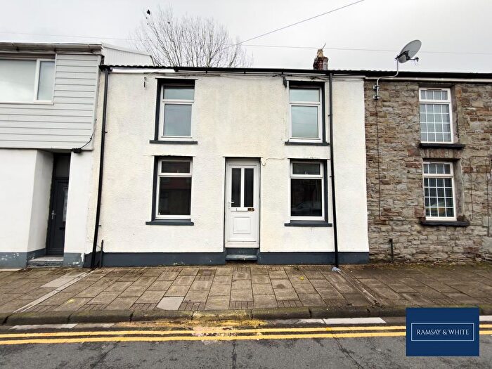 3 Bedroom Detached House To Rent In Llewellyn Street, Pentre, Rhondda, CF41