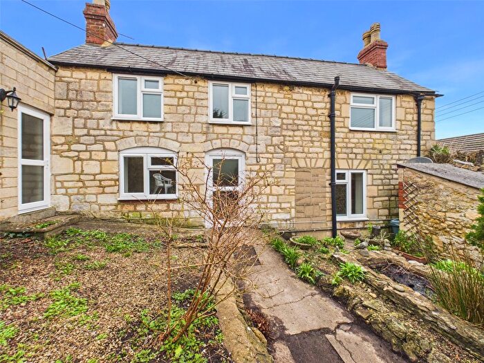 2 Bedroom End Terrace House For Sale In Parliament Street, Stroud, Gloucestershire, GL5