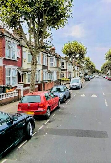 7 Bedroom Terraced House To Rent In Henniker Gardens, East Ham, Boleyn, London, E6