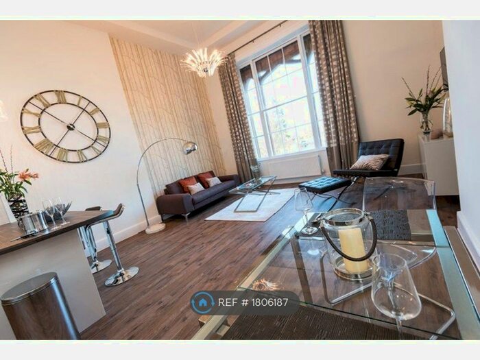 1 Bedroom Flat To Rent In Pitmaston House, Worcester, WR2