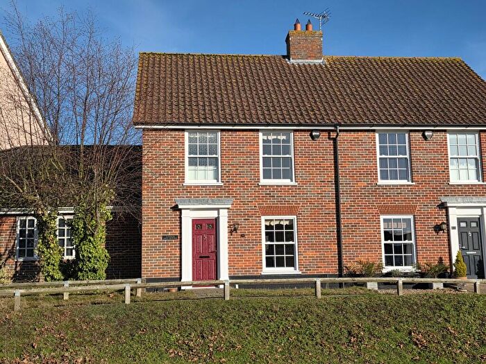 3 Bedroom Town House To Rent In Chapel Road, Wrentham, NR34