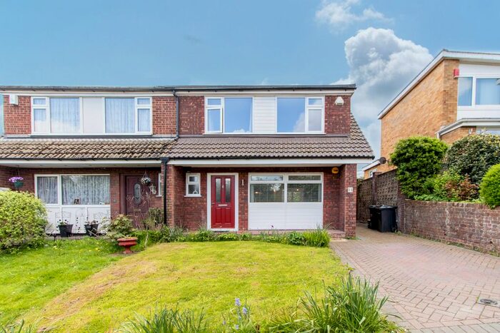 3 Bedroom Semi-Detached House To Rent In Chalky Bank, Gravesend, Kent, DA11