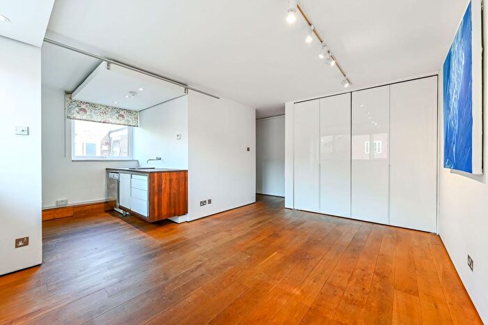 Studio To Rent In Newcourt Street, St John's Wood, London, NW8