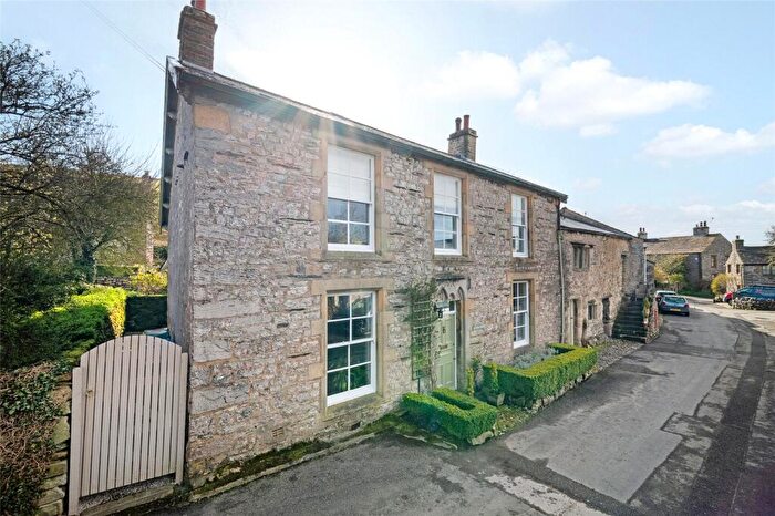 5 Bedroom Semi Detached House For Sale In Main Street, Stainforth, Settle, BD24