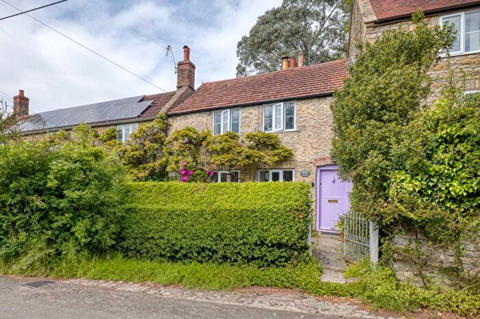 3 Bedroom Terraced House For Sale In Lamyatt, BA4