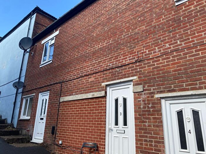 1 Bedroom Flat To Rent In Bevois Valley Road, Southampton, Hampshire, SO14