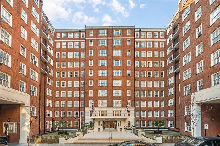 1 Bedroom Flat To Rent In Edgware Road, London, W2