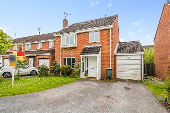 4 Bedroom Detached House To Rent In Feather Wood, Westlea, SN5