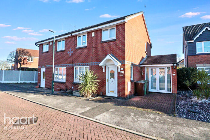 3 Bedroom Semi Detached House For Sale In Japonica Drive, Nottingham, NG6