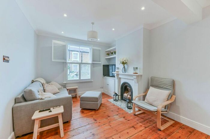 2 Bedroom Terraced House To Rent In Chalford Road, London, West Dulwich, London, SE21