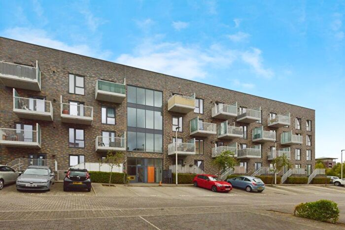 2 Bedroom Apartment For Sale In Henrietta Way, Campbell Park, Milton Keynes, MK9