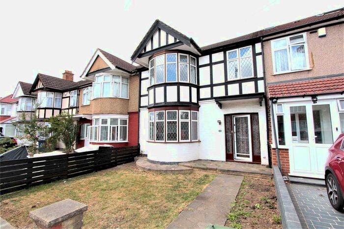 3 Bedroom Terraced House To Rent In Kenmore Avenue, Harrow, HA3