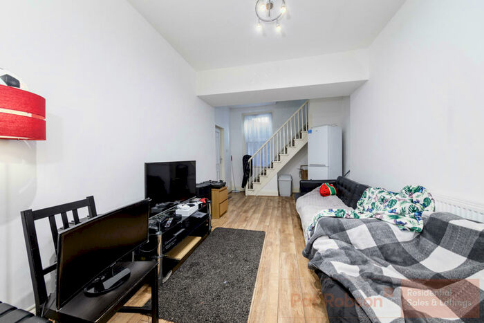 6 Bedroom Apartment To Rent In Heaton Road, Heaton, Newcastle-Upon-Tyne, NE6