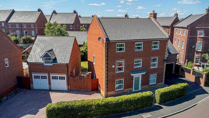 5 Bedroom Detached House To Rent In Ashford Drive, Appleton, Warrington, WA4