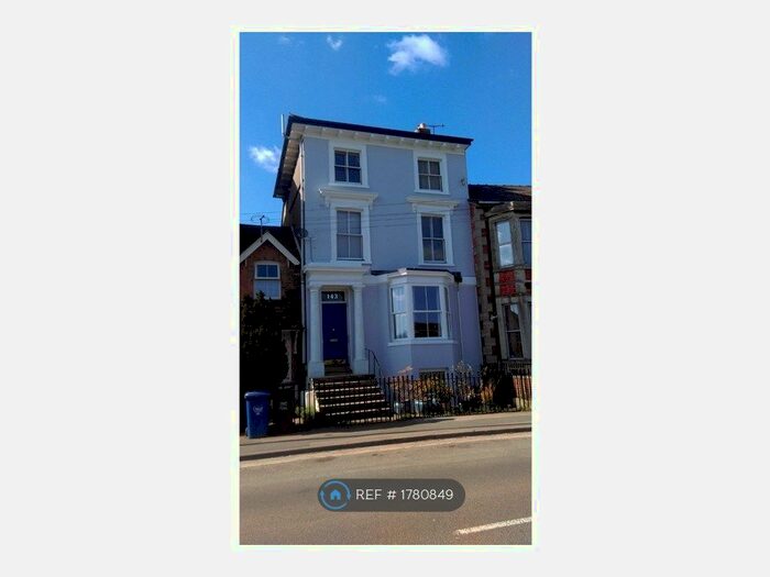 3 Bedroom Flat To Rent In Middleton Road, Banbury, OX16