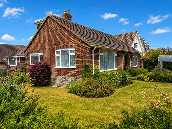 3 Bedroom Detached Bungalow For Sale In Allens Road, Upton, BH16