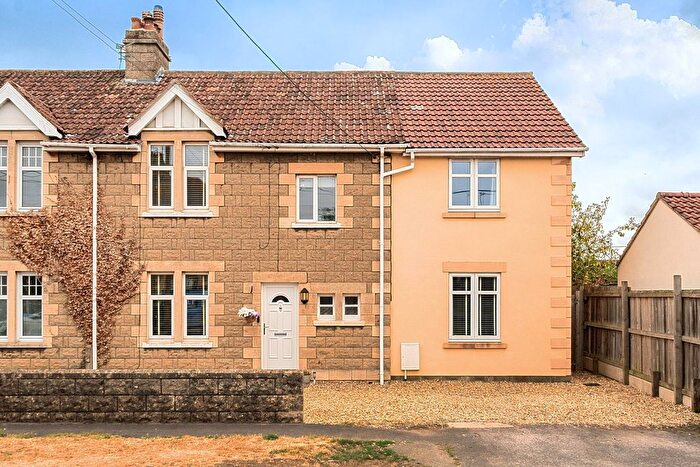 5 Bedroom Semi-Detached House For Sale In Addison Road, Melksham, SN12