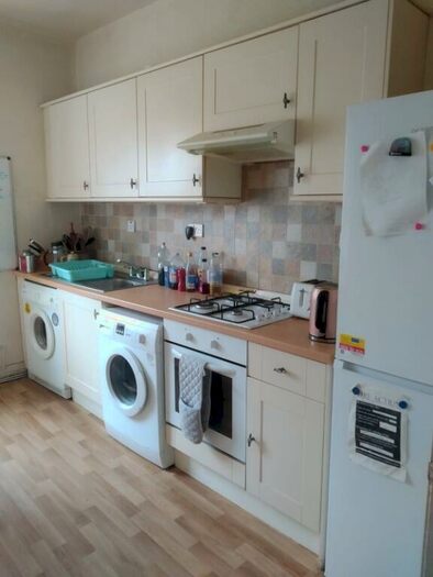 3 Bedroom Flat To Rent In Rankeillor Street, Newington, Edinburgh, EH8