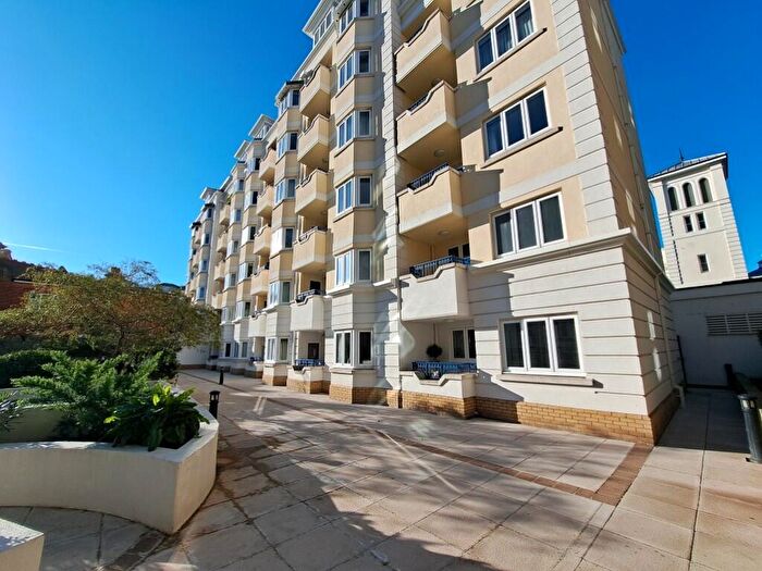 1 Bedroom Apartment For Sale In Compton Street, Lower Meads, Eastbourne, East Sussex, BN21