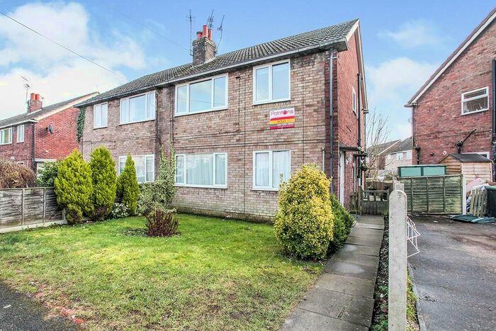 2 Bedroom Flat To Rent In Tudor Road, Nuneaton, Warwickshire, CV10