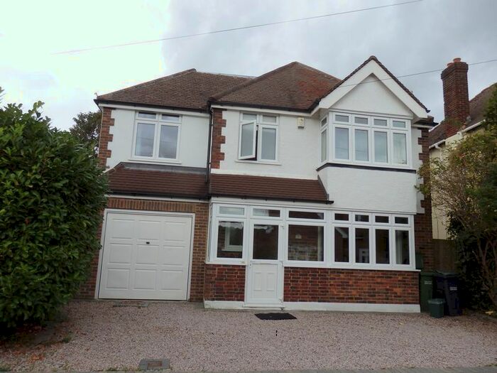 4 Bedroom Detached House To Rent In Nork Gardens, Banstead, SM7