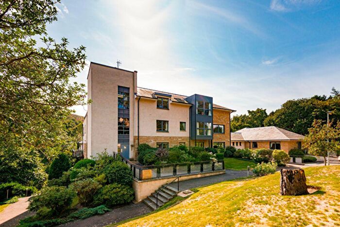 3 Bedroom Flat For Sale In / South Oswald Road, Grange, Edinburgh, EH9