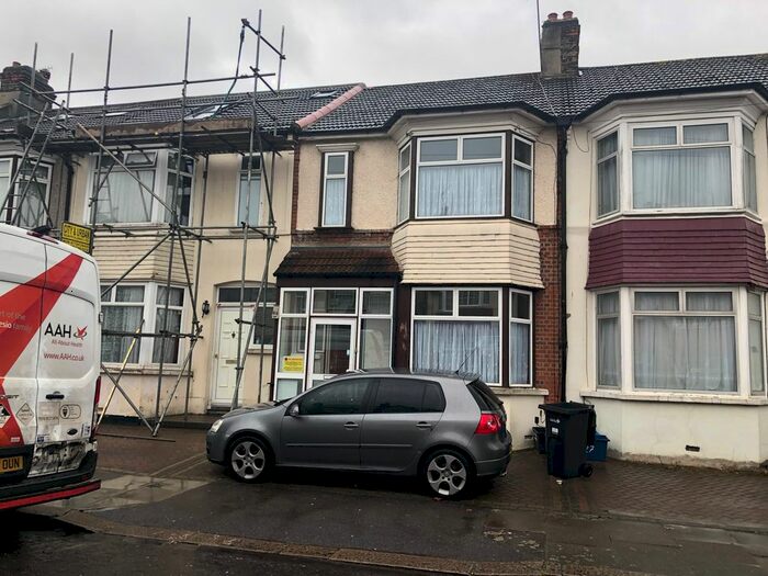 3 Bedroom Terraced House To Rent In St. Lukes Avenue, Ilford, IG1
