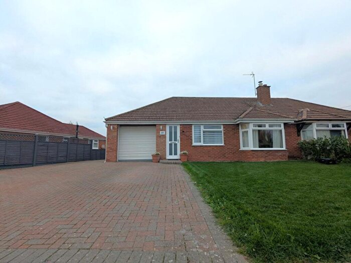 3 Bedroom Semi-Detached Bungalow For Sale In Oxstalls Drive, Longlevens, GL2