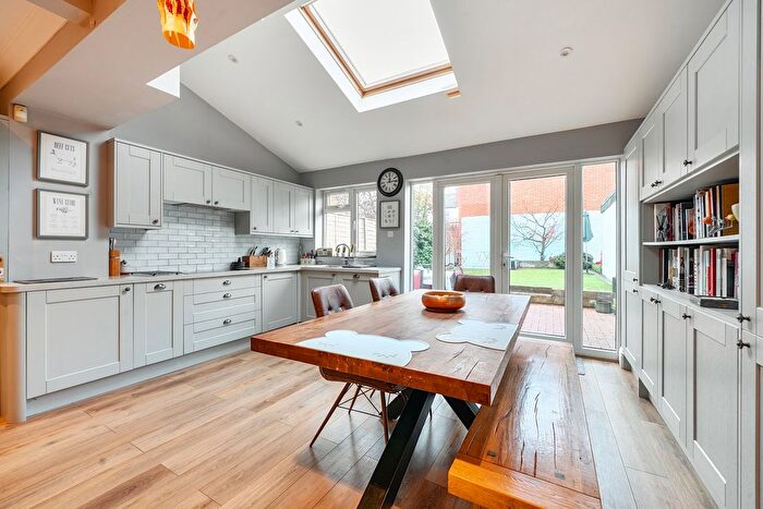 3 Bedroom Terraced House For Sale In Arrol Road, Beckenham, BR3