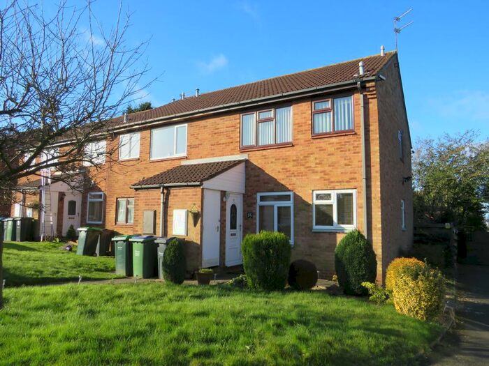 1 Bedroom Flat To Rent In Garratt Close, Oldbury, B68