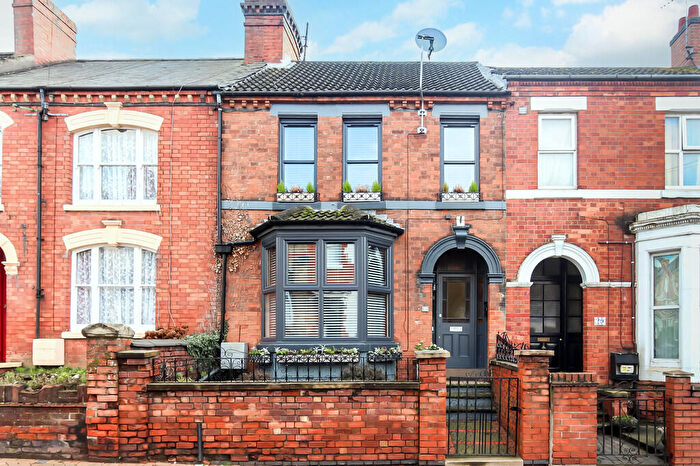 3 Bedroom Terraced House For Sale In Alma Street, Wellingborough, NN8