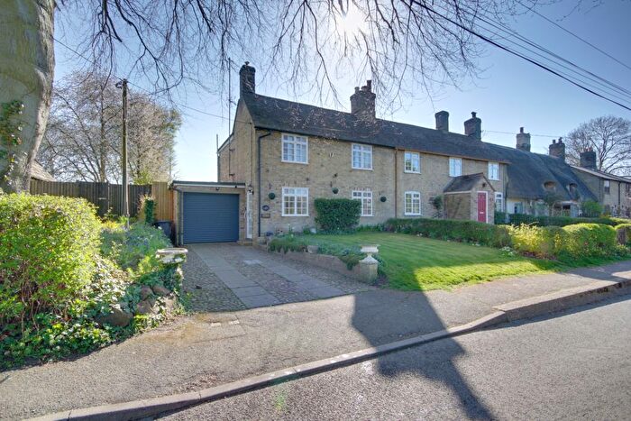 3 Bedroom End Of Terrace House For Sale In Caxton End, Bourn, CB23