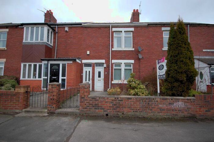 1 Bedroom Flat To Rent In Park Terrace, West Moor, Newcastle Upon Tyne, NE12