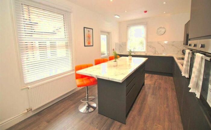 6 Bedroom Terraced House To Rent In North Cliff Street, Preston, PR1